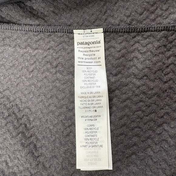 Patagonia Women's R1 Air Vest Sleeveless Lightweight Black 40290 Size XS NWT - Picture 7 of 15